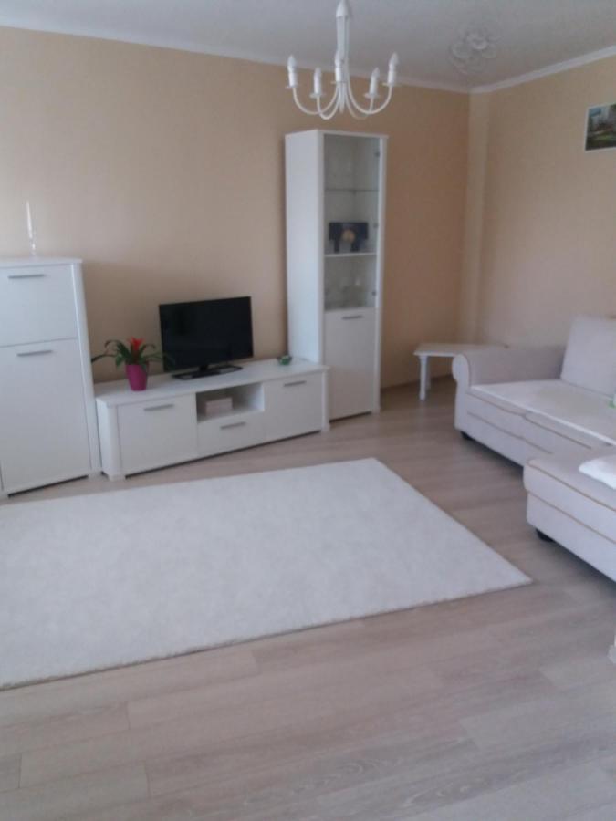 Juli'S Apartment Oradea Zewnętrze zdjęcie